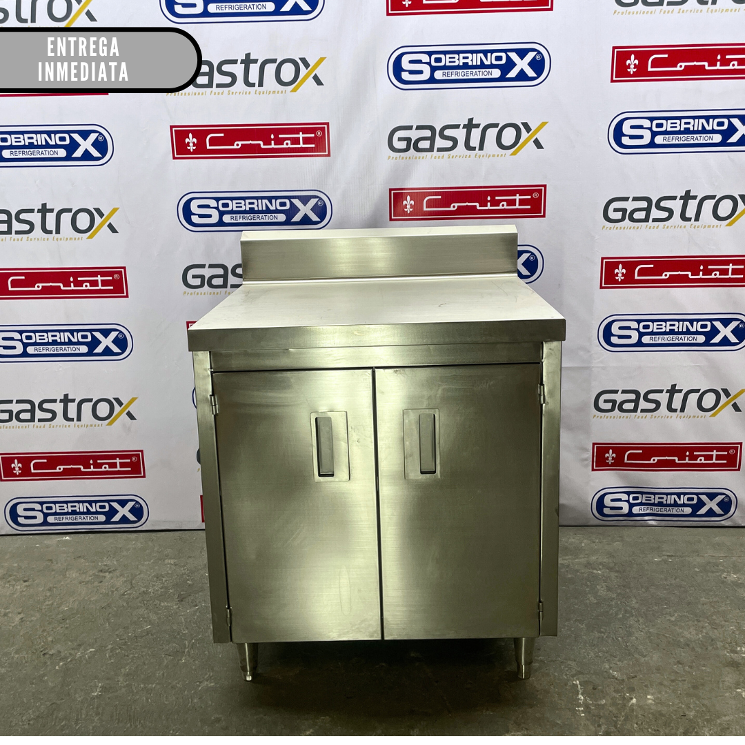 Gabinete con Puertas (80x68x90 cm)