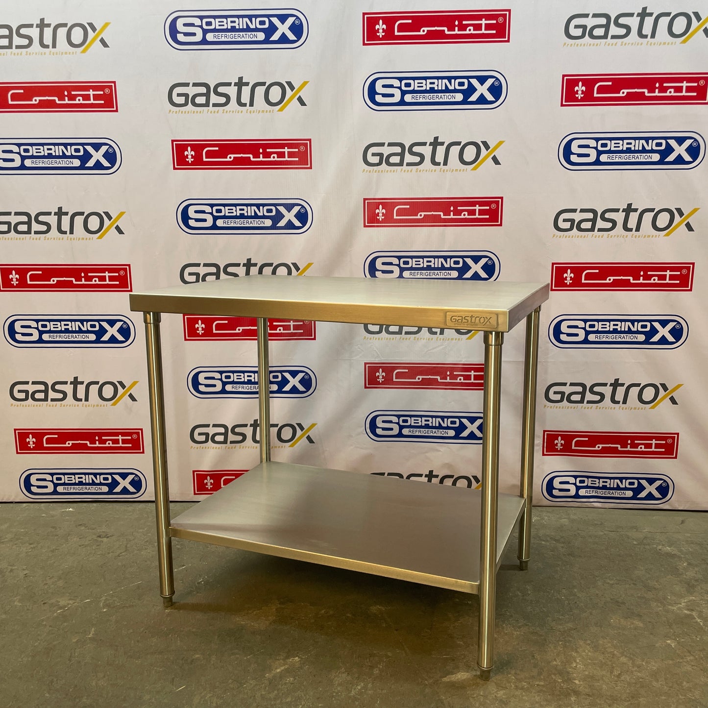 Mesa de Apoyo en Isla (100x66x90cm)