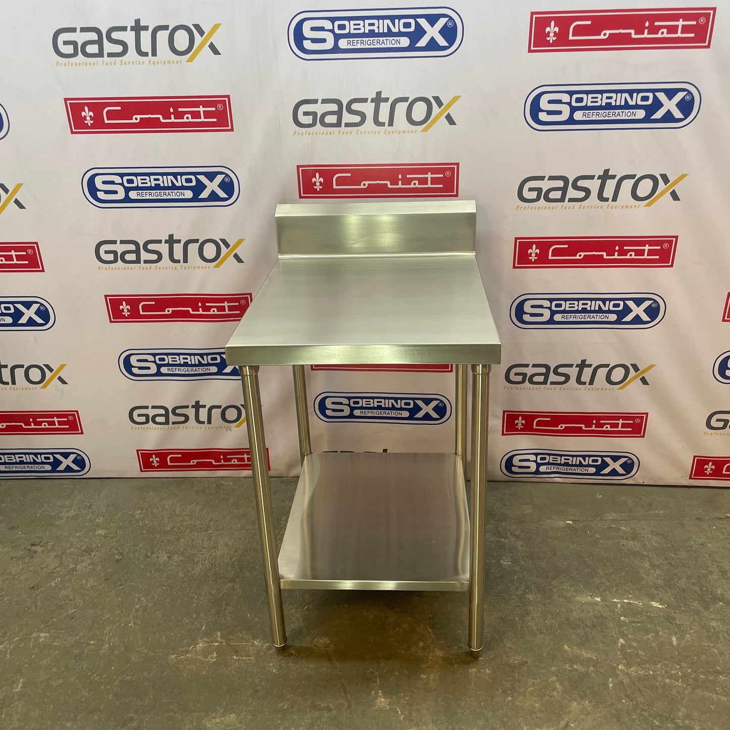 Mesa de Trabajo con Piso (60x76x90 cm)