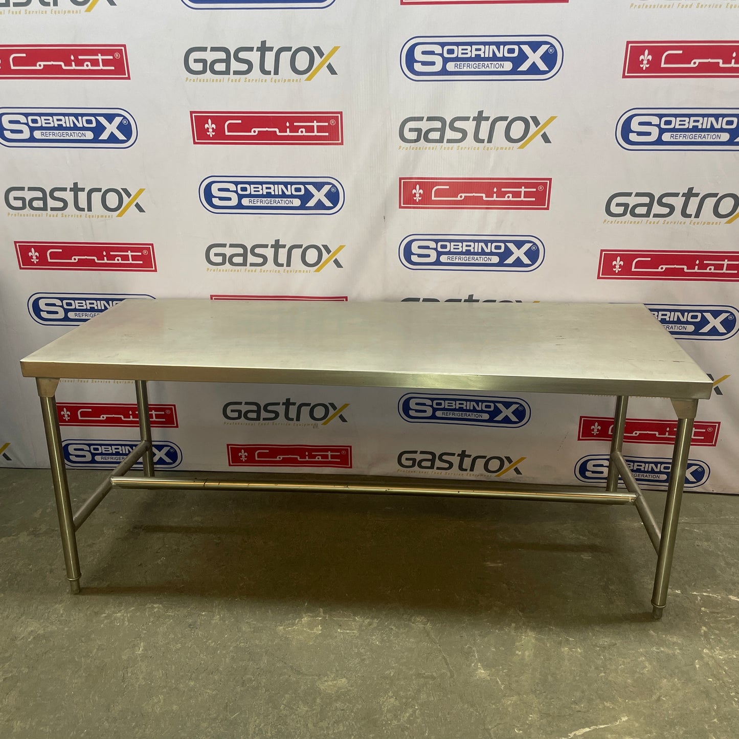 Mesa de Trabajo en Isla (180x70x75 cm)